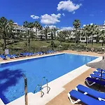 2br With Pool And Sea View Apartmán *