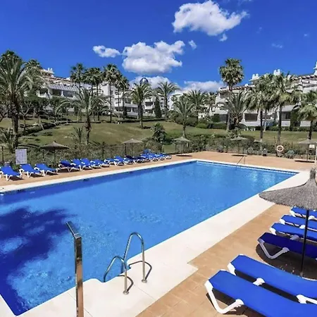 2br With Pool And Sea View Lejlighed *