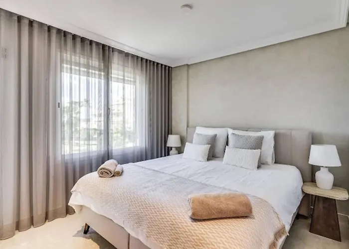 דירה 2br With Pool And Sea View *