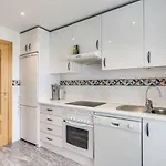 2br With Pool And Sea View