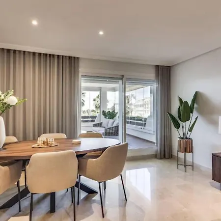 Appartement 2br With Pool And Sea View