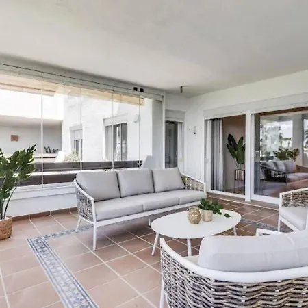 2br With Pool And Sea View * Estepona